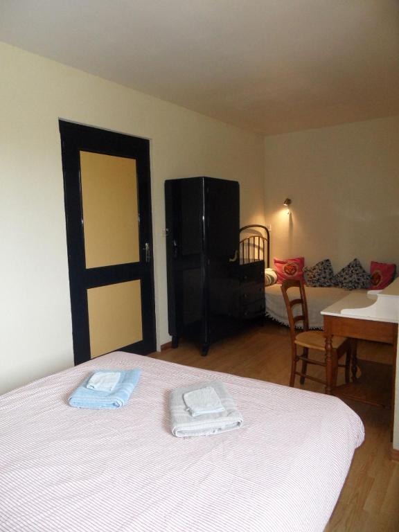 Chambres D'Hotes Domaine Du Bourg Gannay-sur-Loire Cameră foto